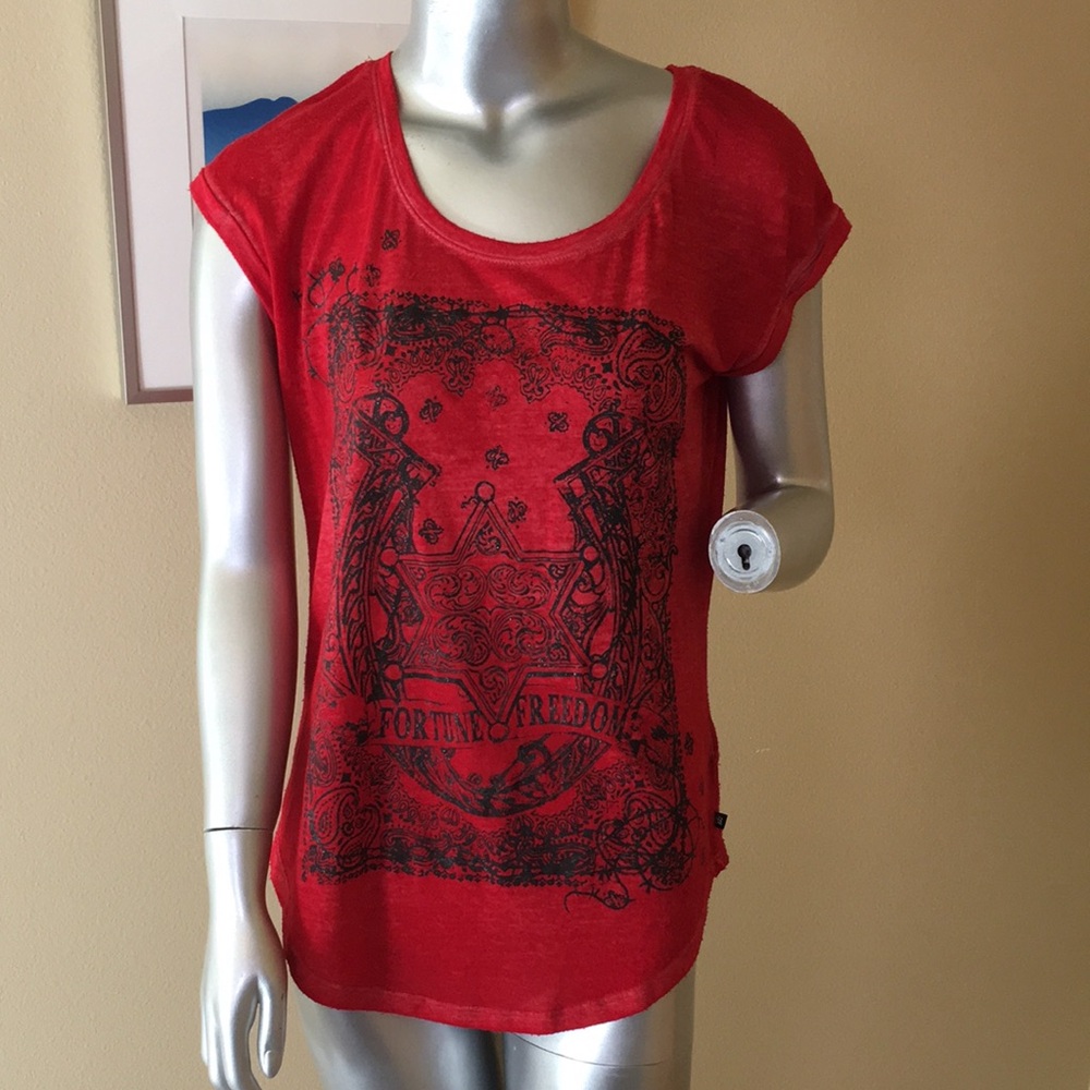 ROCK & REPUBLIC | Burnout Graphic Tee Fortune Freedom